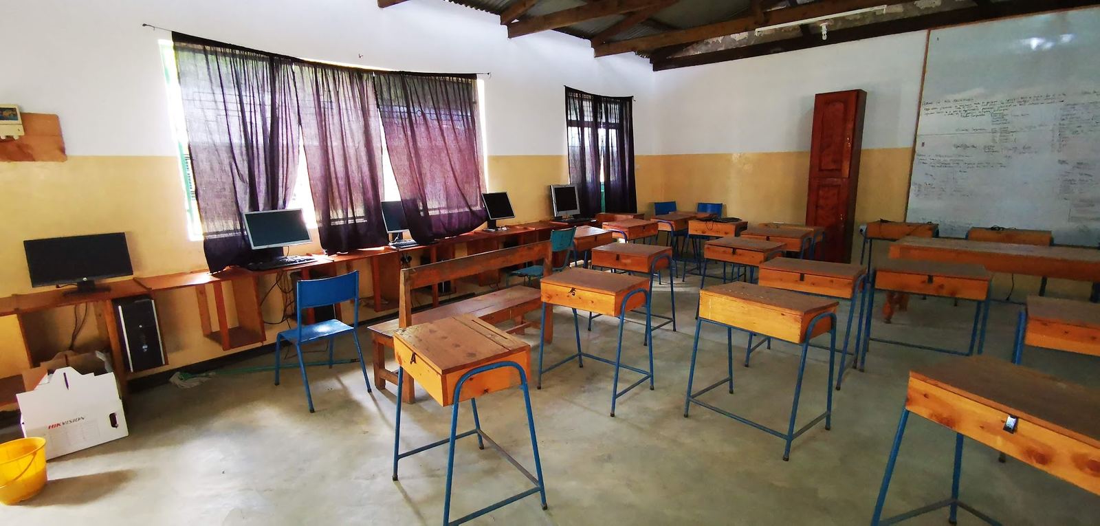 Computerraum der Schule